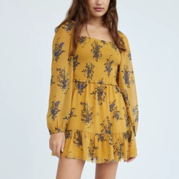 Aritzia Tempest Dress - Picture 2 of 11